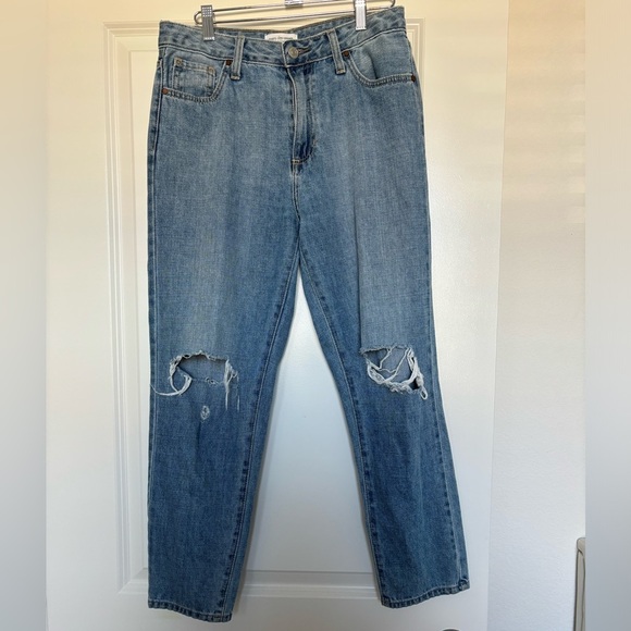 Daryl-Ann Denner Pink Lily Collab High Rise Distressed Light Denim Jeans Size 27 - Picture 1 of 14